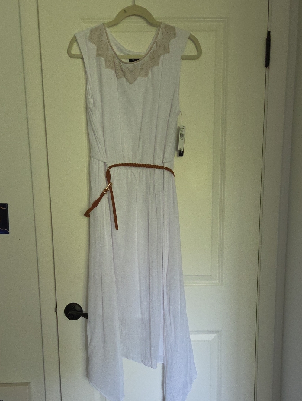 AB Studio White Maxi Dress with Tan Belt, Hankerchief Bottom. - Picture 1 of 11